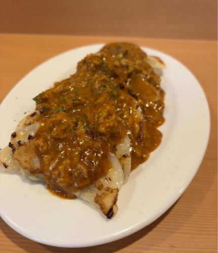 麻婆チーズ餃子