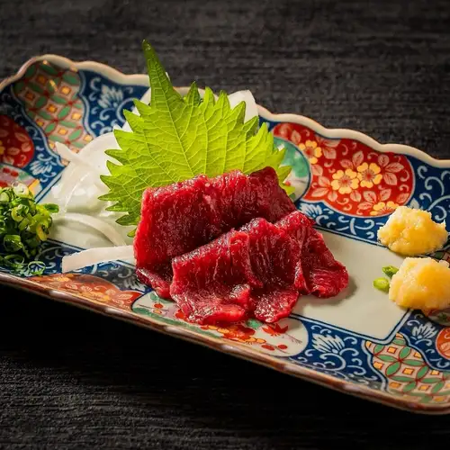 Premium lean horse sashimi