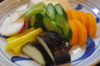 Assorted "358 pickles", a local dish of Tohoku using rice jiuqu