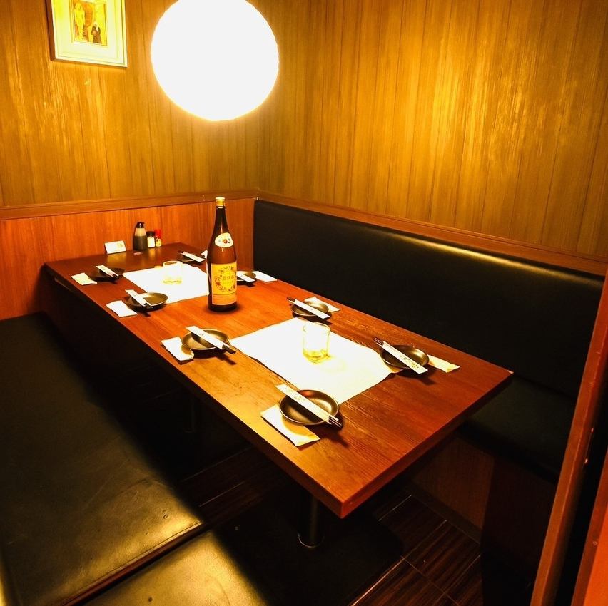 【新宿駅徒歩3分】 焼き鳥 海鮮 完全個室居酒屋 鳥かど 新宿店