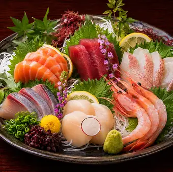 刺身六点盛り合わせ