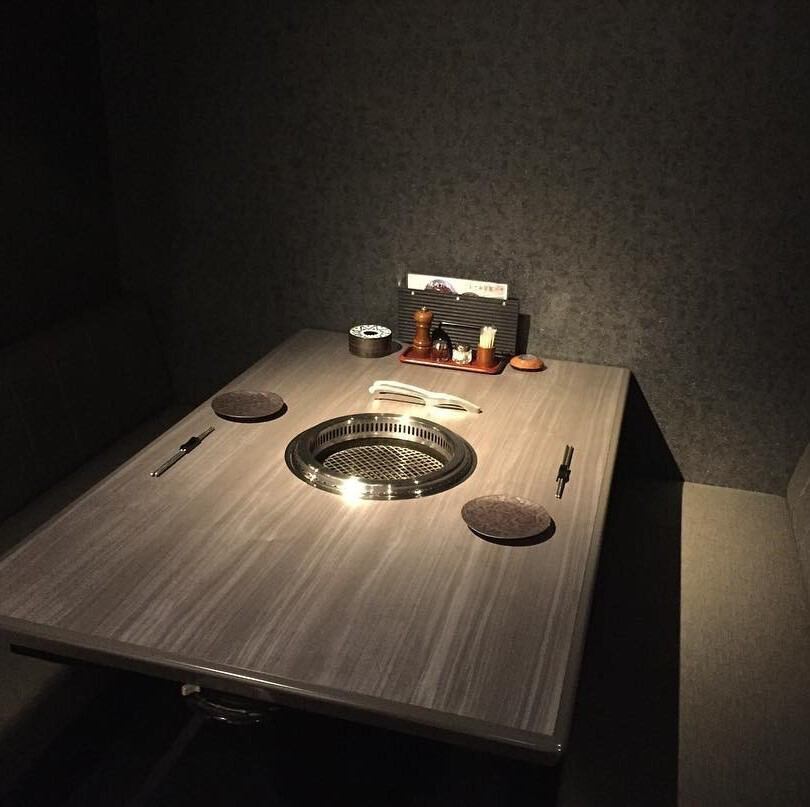 3名~7名様個室ご利用可能です。周りを気にせず良質なお肉をぜひ