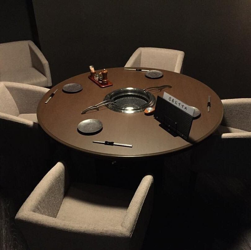 翌3:00まで営業しております。大人のデートや二次会などにも♪