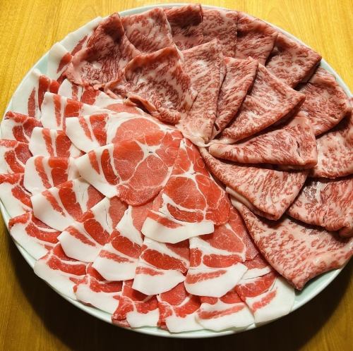 黒毛和牛と黒豚のしゃぶしゃぶ