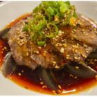 牛肉とピータンの冷菜