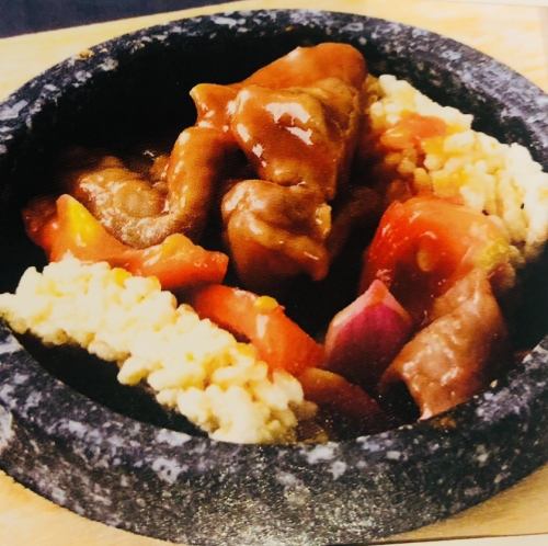 トマトと牛肉のおこげ