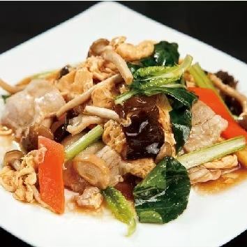 豚肉とキクラゲ、玉子の炒め