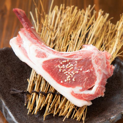 新鮮な生ラム肉のみを使用