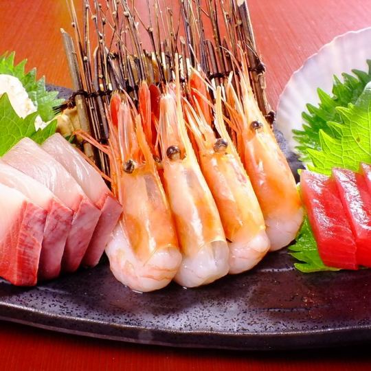 [Popular] Assorted sashimi sent directly from Sanriku