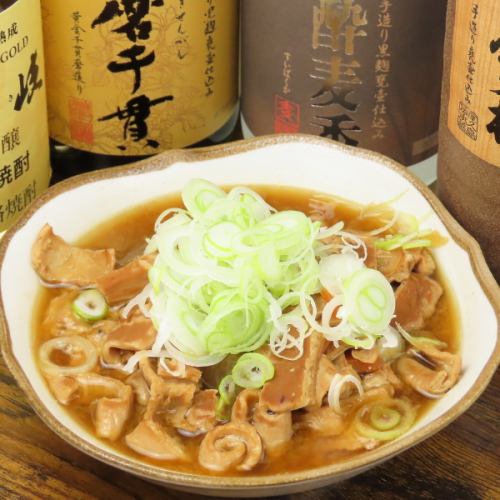 大人気のもつ煮込みを使ったラーメンが、〆に最高！