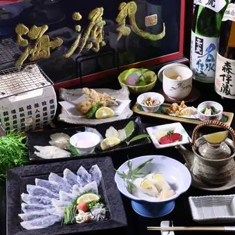 【提供包间 x 单人份】河豚刺身、烤河豚、炸河豚、河豚锅饭……“河豚套餐（B）” 8800日元