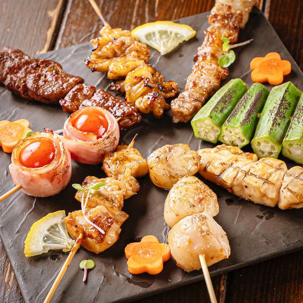 ホルモン＆牛、豚、鳥串焼きをお手頃価格で堪能
