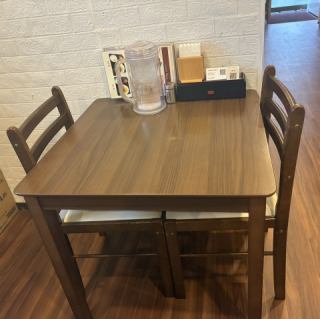 広くゆっくりできる2名様のお席です♪ご友人やカップルなどの利用にもぴったりです！