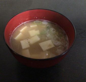 とうふの味噌汁