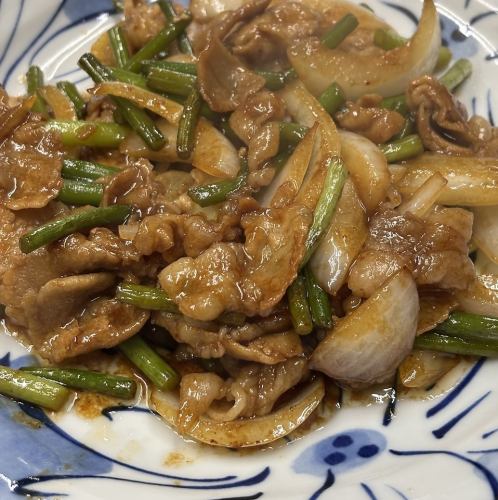 辣炒猪肉 / 烤猪肉 / 泡菜炒猪肉 / 姜炒猪肉 / 豆芽炒猪肉 / 蒜蓉酱油炒猪肉