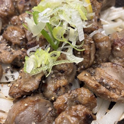 砂ずりの炭火焼き