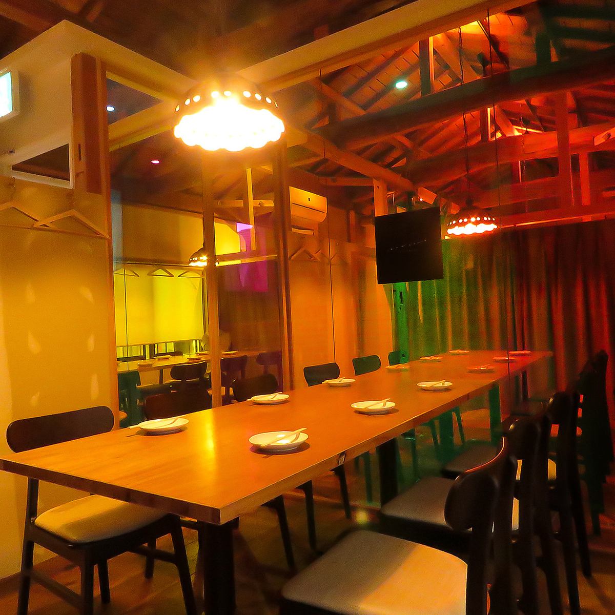 Enjoy drinks and small dishes in a stylish and relaxed atmosphere.
