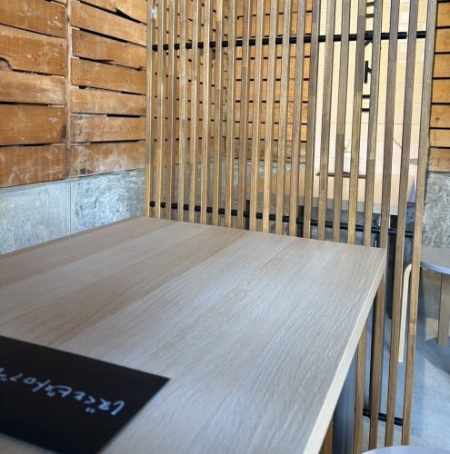 Terrace seats also available★