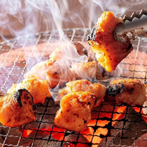 Charcoal grill grilled meat with a fragrant charcoal fire◎