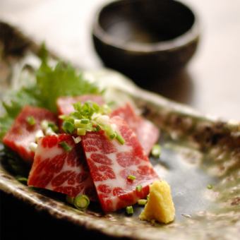 【3時間飲み放題】全7品『選べる鍋含む!馬刺しや肉串を堪能コース』