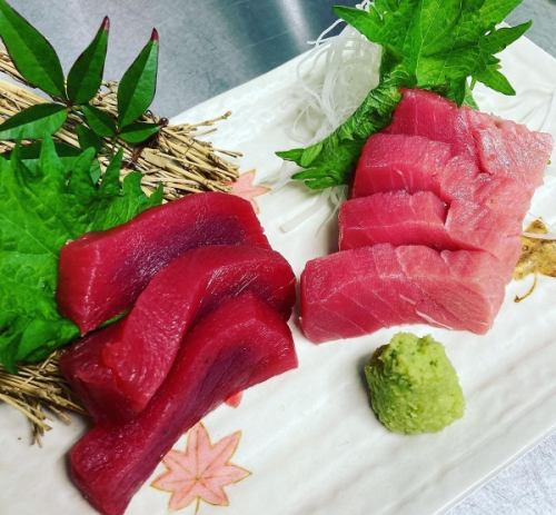 Our shop is particular about delicious tuna and purchases from Toyosu Market!