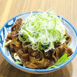 八丁味噌燉煮知多豬肉