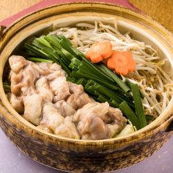地鶏の水炊き鍋／Free-Range Chicken Mizutaki Hot Pot