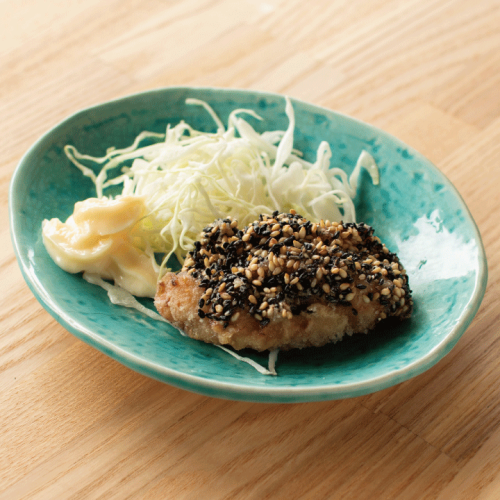 Jinbei fried chicken with sesame seeds 1 piece