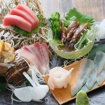 市場直送の鮮魚！お刺身3種盛り合わせ