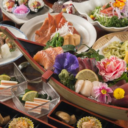 "Kiku Course" 10 dishes including horse sashimi tartare and five kinds of sashimi, 3 hours of all-you-can-drink included, 5800 yen ⇒ 4800 yen