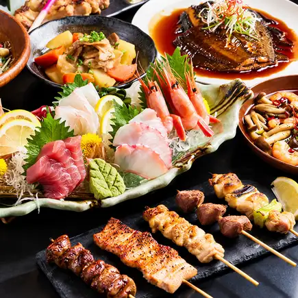 『豪華コース』馬刺し赤身二種盛りや焼鳥盛り合わせ含11品 3時間飲み放題付 9000円⇒8000円