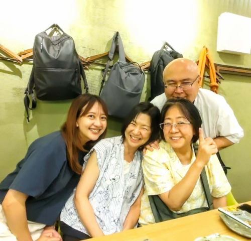 お盆休みの通常営業、今ここにへお寄りください誠にありがとうございました。

今週は昼間の新橋に人通りは疎らでしたが、それでも日が暮れると酒場を求めて賑わいをみせていました。

050-3591-5959
imakokoni.pub@gmail.com

#新橋居酒屋
#新橋今ここに
#新橋日本酒