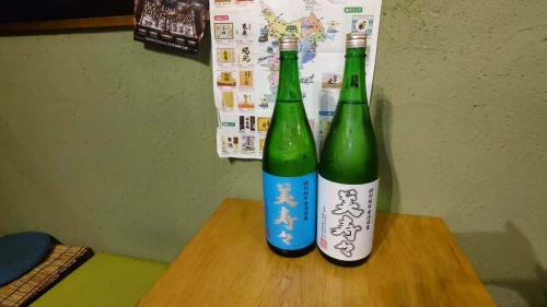 土曜、昼呑みからの3軒目で今ここにをご利用いただきました。
焼酎ハイボールをチェイサーに日本酒を呑まれていました。

今ここにの後に4軒目へ向かわれました、将来がとても楽しみです。

#日本酒居酒屋 #一人呑み #新橋BAR #新橋今ここに #新橋居酒屋 #新橋日本酒 #新橋焼酎 #飲み屋