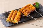 그릴 야채 롤 꼬치 (2 꼬치) / 구운 소시지