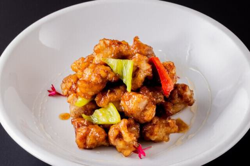 바삭바삭한 돼지고기 슬라이스