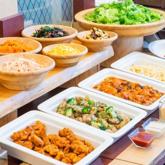 [周六、周日、节假日午餐预约] 24种以上的自助午餐周六、周日、节假日预约1,850日元（1月4日不可预约）