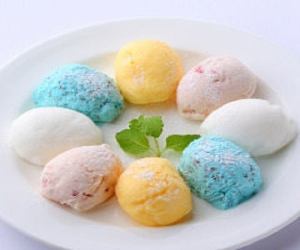 Yop's handmade ice cream platter