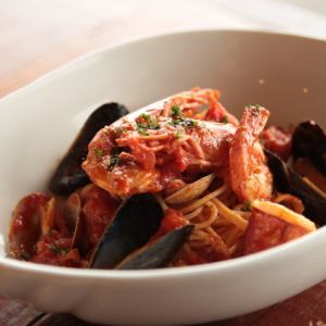 Seafood tomato sauce with pirate pasta "Bucaniera"