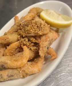 Addictive Garlic Shrimp Fries