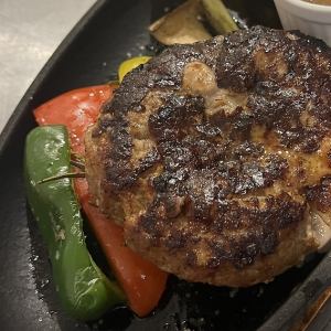 In-store hand-kneaded hamburger with japone sauce