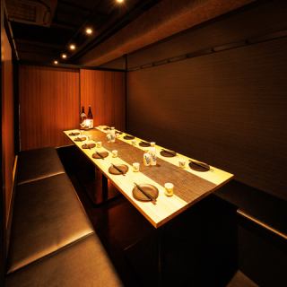 A Japanese-style space where you can chat leisurely! The interior has a calm, adult atmosphere, making it the perfect place for fun parties with friends, drinking parties, girls' nights, and mixers!