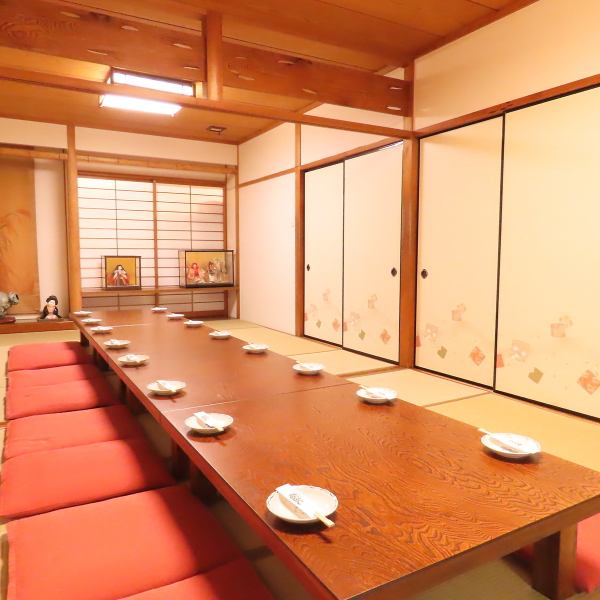 Private rooms and tatami mats are also available! We are also waiting for reservations for large banquets.