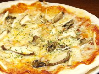 4 kinds of mushroom pizza