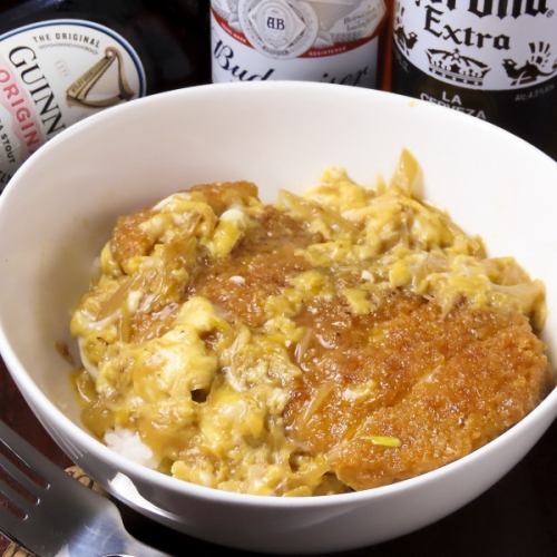 自家製鶏のから揚げ丼/親子丼/カツ丼