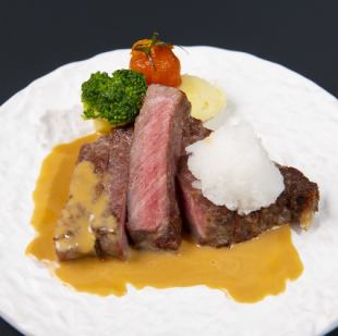 ビーフステーキ　おろしソース