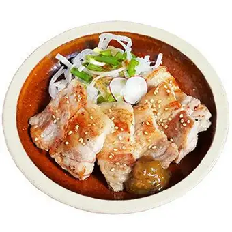 조슈 돼지 구이 푸른 고추 된장