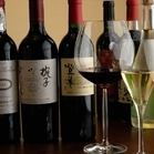 식재료를 국산을 고집한다면 '와인'도 마찬가지로 국산을 고집한다.유리 와인은 매일 7종 이상