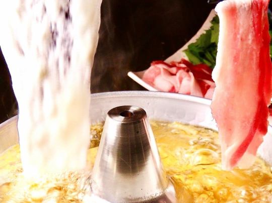 망신년회에◎【이베리코 돼지의 녹로 샤브】등을 포함한 8품 2H 음료 무제한 5000엔