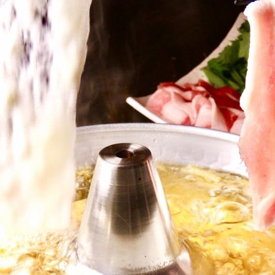 【イベリコ豚のとろろしゃぶ】含む9品2時間飲放付5500円