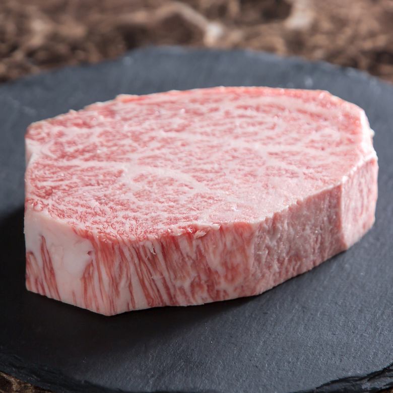 Omi beef sirloin, 1 slice, 300g